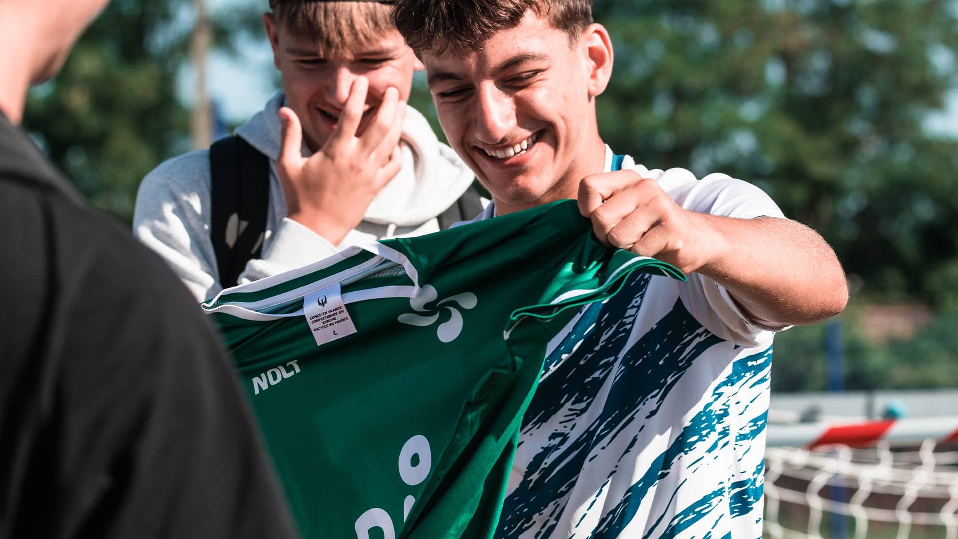 camisola de futebol personalizada